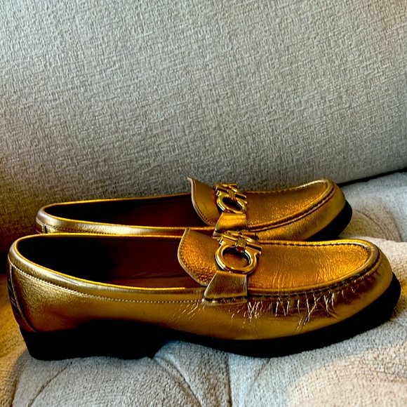 Salvatore Ferragamo Gold Penny Loafers with Reversible Emblem - Picture 2 of 5